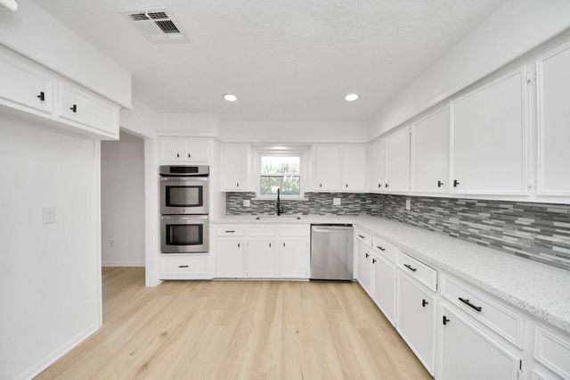 18803 Oakway Drive, Spring, TX 77388