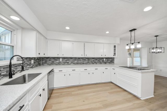 18803 Oakway Drive, Spring, TX 77388