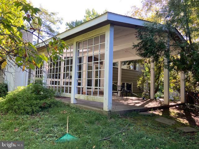 805 HARSTON LN, Erdenheim, PA 19038