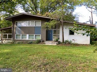 805 HARSTON LN, Erdenheim, PA 19038
