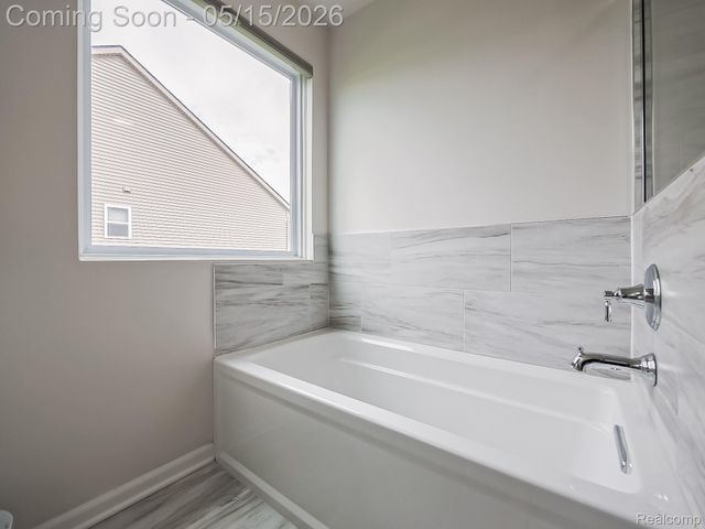 2716 Maize Loop, Saline Township, MI 48176