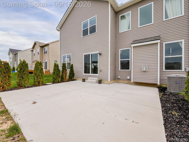 2716 Maize Loop, Saline Township, MI 48176