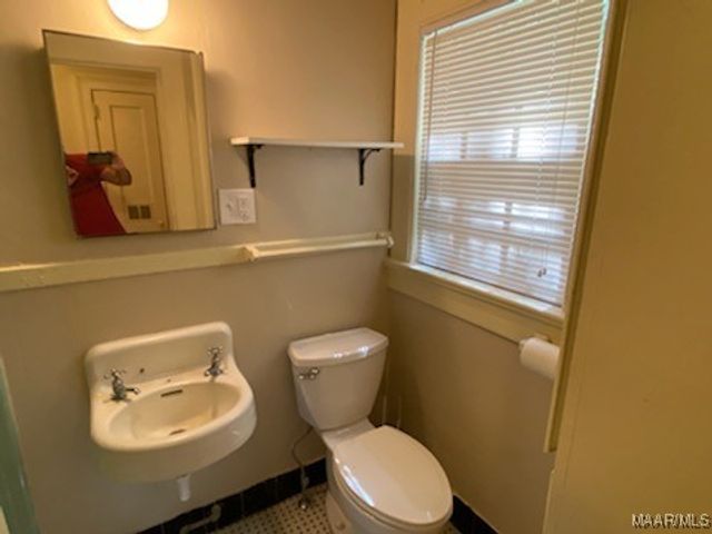 329 Cloverdale Road A, Montgomery, AL 36104