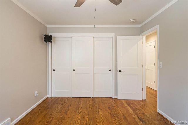 1682 Sherwood Court, Dearborn, MI 48124