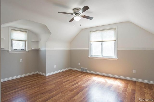 1682 Sherwood Court, Dearborn, MI 48124