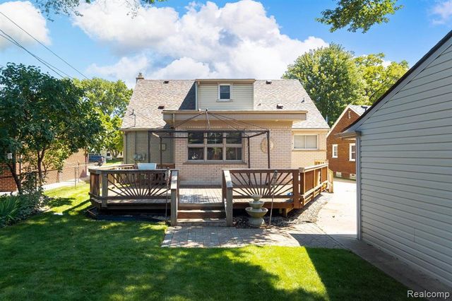 1682 Sherwood Court, Dearborn, MI 48124