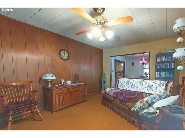4905 Se 122ND Ave, Portland, OR 97236