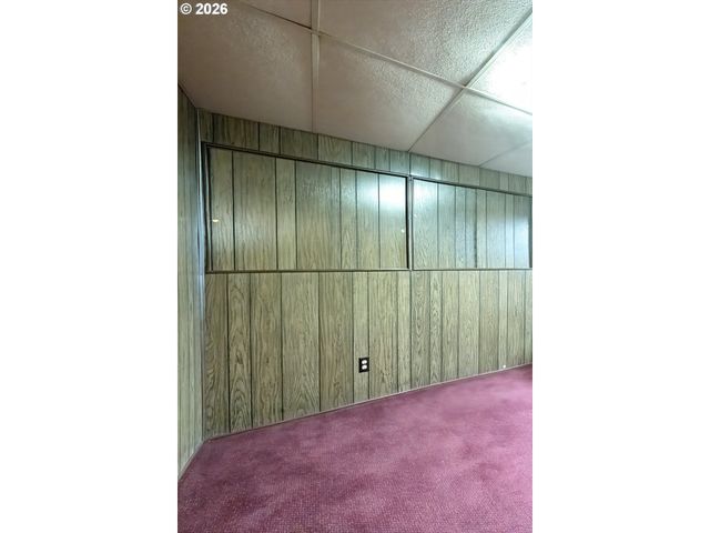 4905 Se 122ND Ave, Portland, OR 97236