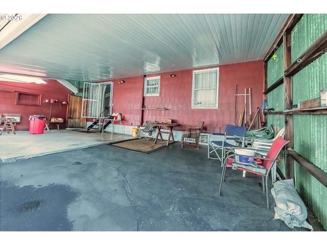 4905 Se 122ND Ave, Portland, OR 97236