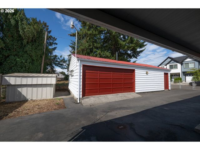 4905 Se 122ND Ave, Portland, OR 97236