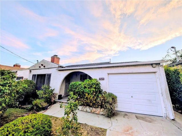 7805 Arcola, Sun Valley, CA 91352