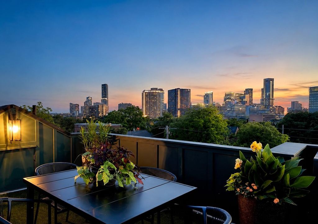 1007 E 15th ST 2, Austin, TX 78702