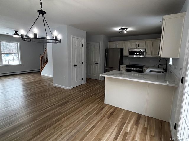 35 Pioneer Road, Gardiner, NY 12525