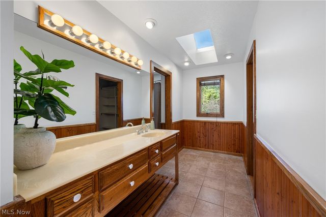 490 Johnson Road, Kent, OH 44240