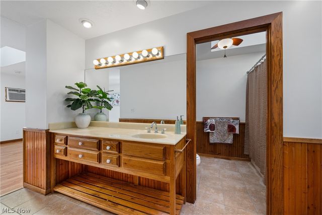 490 Johnson Road, Kent, OH 44240