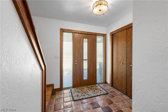 490 Johnson Road, Kent, OH 44240