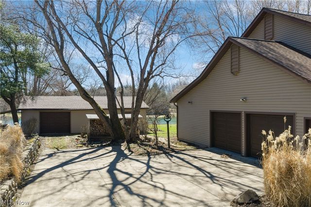 490 Johnson Road, Kent, OH 44240