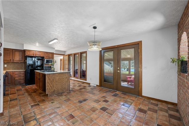 490 Johnson Road, Kent, OH 44240