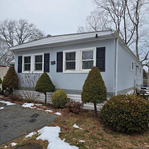 703 Fresh Pond Avenue 175, Calverton, NY 11933