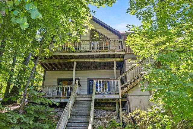 S609 E Redstone Drive, La Valle, WI 53941