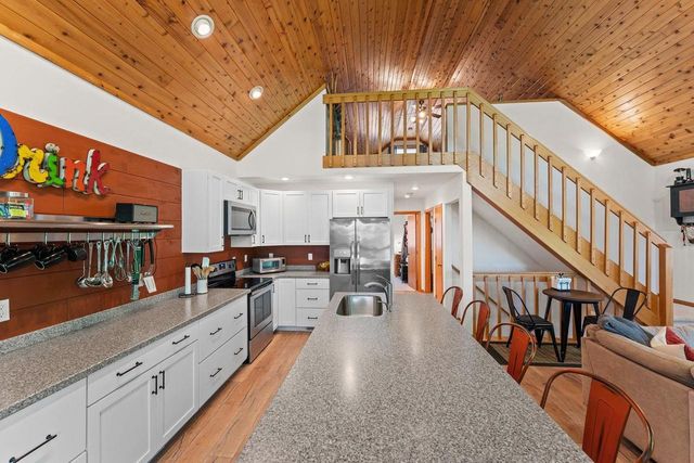 S609 E Redstone Drive, La Valle, WI 53941