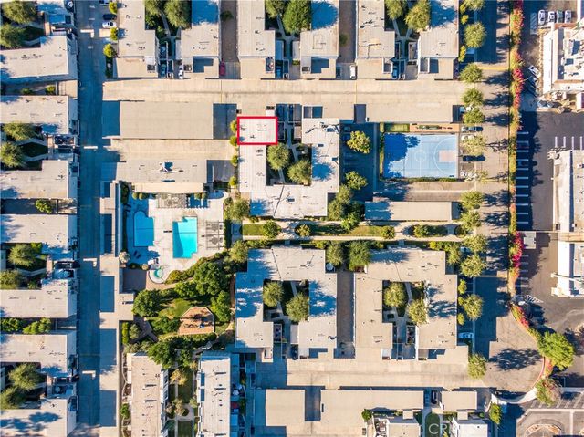 6041 Fountain Park Street 9, Woodland Hills, CA 91367