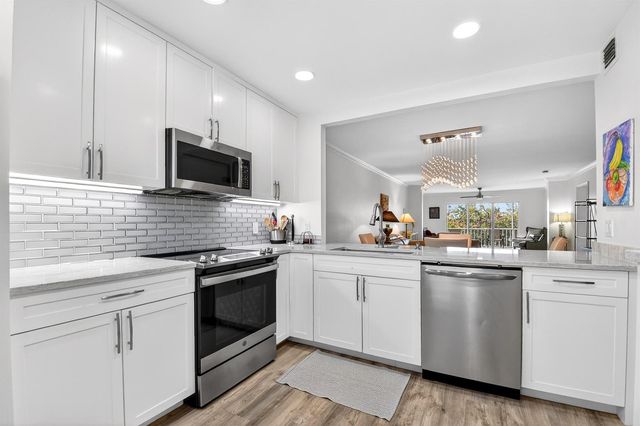 250 John F Kennedy Drive 302, Atlantis, FL 33462