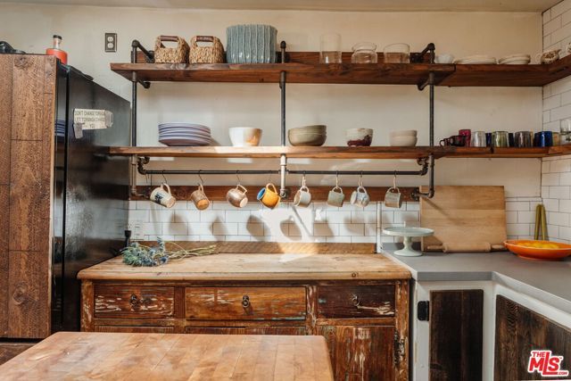 23300 Red Rock Road, Topanga (los Angeles), CA 90290