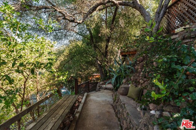 23300 Red Rock Road, Topanga (los Angeles), CA 90290