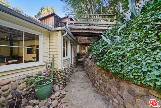 23300 Red Rock Road, Topanga (los Angeles), CA 90290