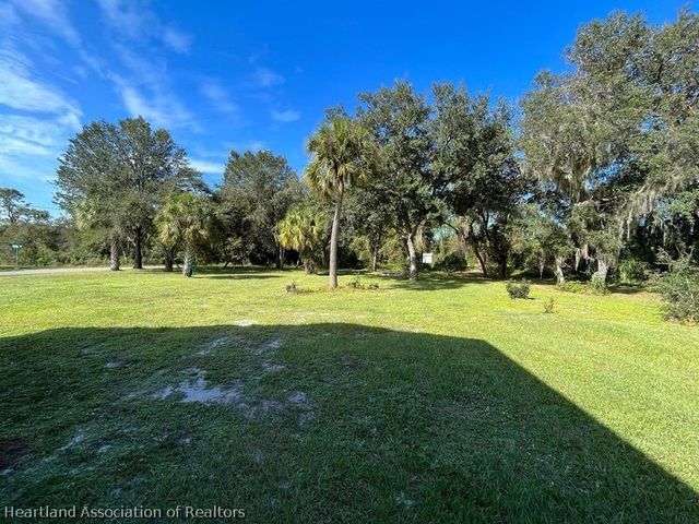 343 Ellison Avenue, Lake Placid, FL 33852