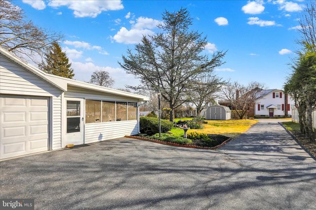 980 QUENTIN RD, Lebanon, PA 17042