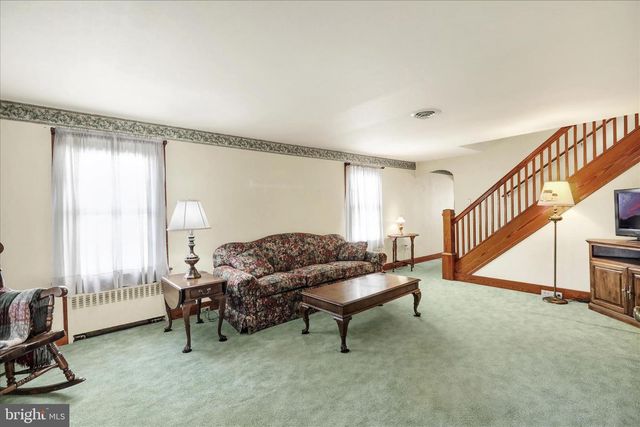 980 QUENTIN RD, Lebanon, PA 17042