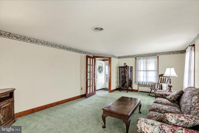 980 QUENTIN RD, Lebanon, PA 17042