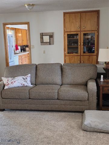 606 S Arizona, Dillon, MT 59725