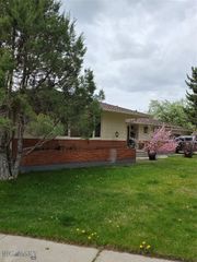 606 S Arizona, Dillon, MT 59725