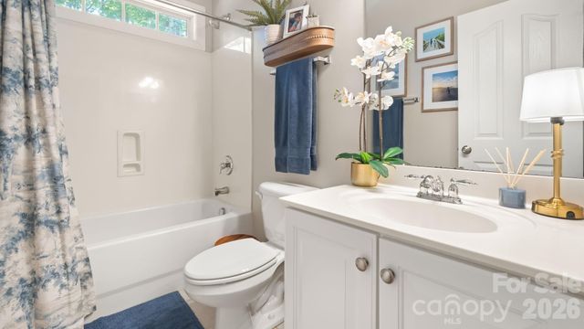 14011 Shanghai Links Place, Charlotte, NC 28278