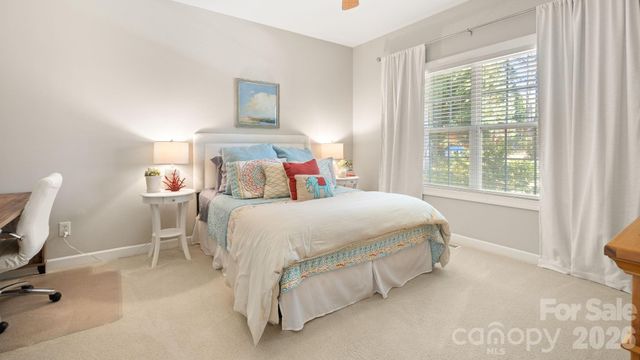 14011 Shanghai Links Place, Charlotte, NC 28278