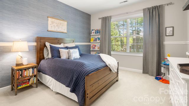 14011 Shanghai Links Place, Charlotte, NC 28278