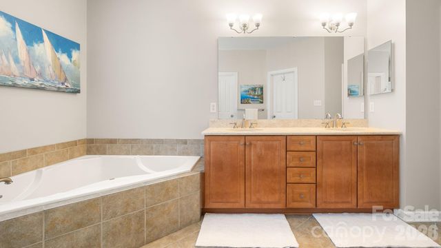 14011 Shanghai Links Place, Charlotte, NC 28278