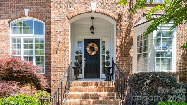 14011 Shanghai Links Place, Charlotte, NC 28278