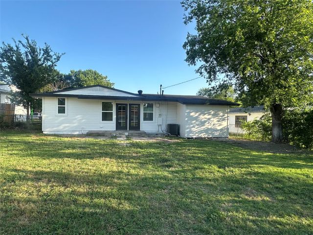 721 Clearwood Drive, Dallas, TX 75232