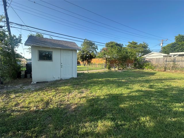 721 Clearwood Drive, Dallas, TX 75232