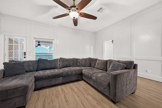 2014 Franklin Circle, Rosenberg, TX 77471