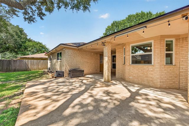2014 Franklin Circle, Rosenberg, TX 77471