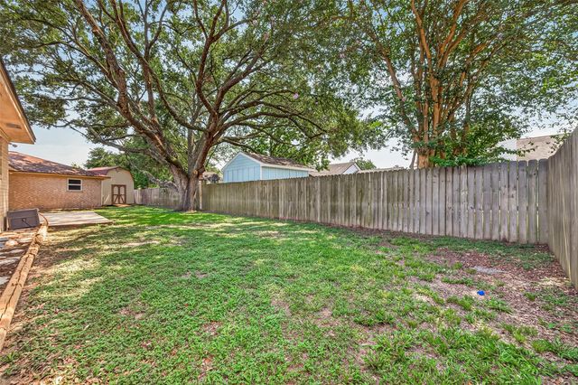 2014 Franklin Circle, Rosenberg, TX 77471