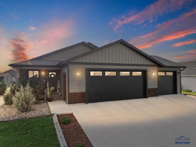 3749 BEARTOOTH LOOP, Spearfish, SD 57783