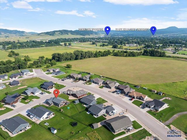 3749 BEARTOOTH LOOP, Spearfish, SD 57783