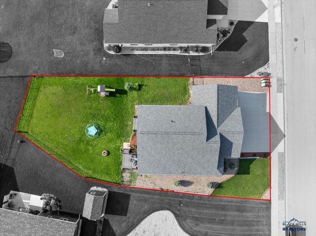 3749 BEARTOOTH LOOP, Spearfish, SD 57783