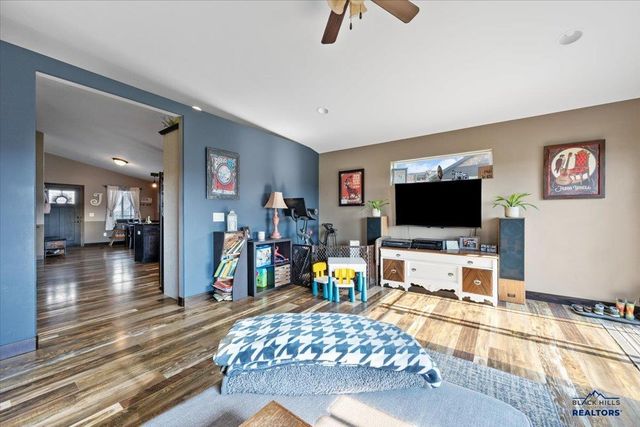 3749 BEARTOOTH LOOP, Spearfish, SD 57783